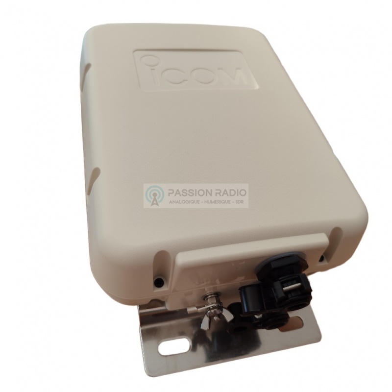 ICOM AT-130E AUTOMATIC Antenna HF Tuner Ham DX Radio boat EUR 290,00