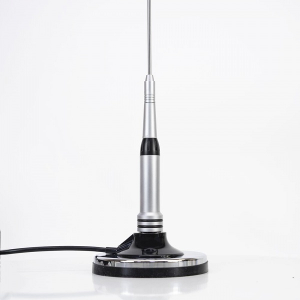 Taille minimale du plan de masse pour l'antenne à montage magnétique - Guide Survie