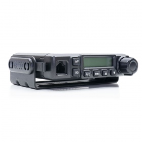 Poste CB PNI Escort HP 6500 4W AM-FM 12V ASQ RF Gain + prise allume-cigare