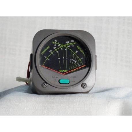 SWRmètre et powermètre HF-VHF Daiwa CN-410m Divers marques CN410m